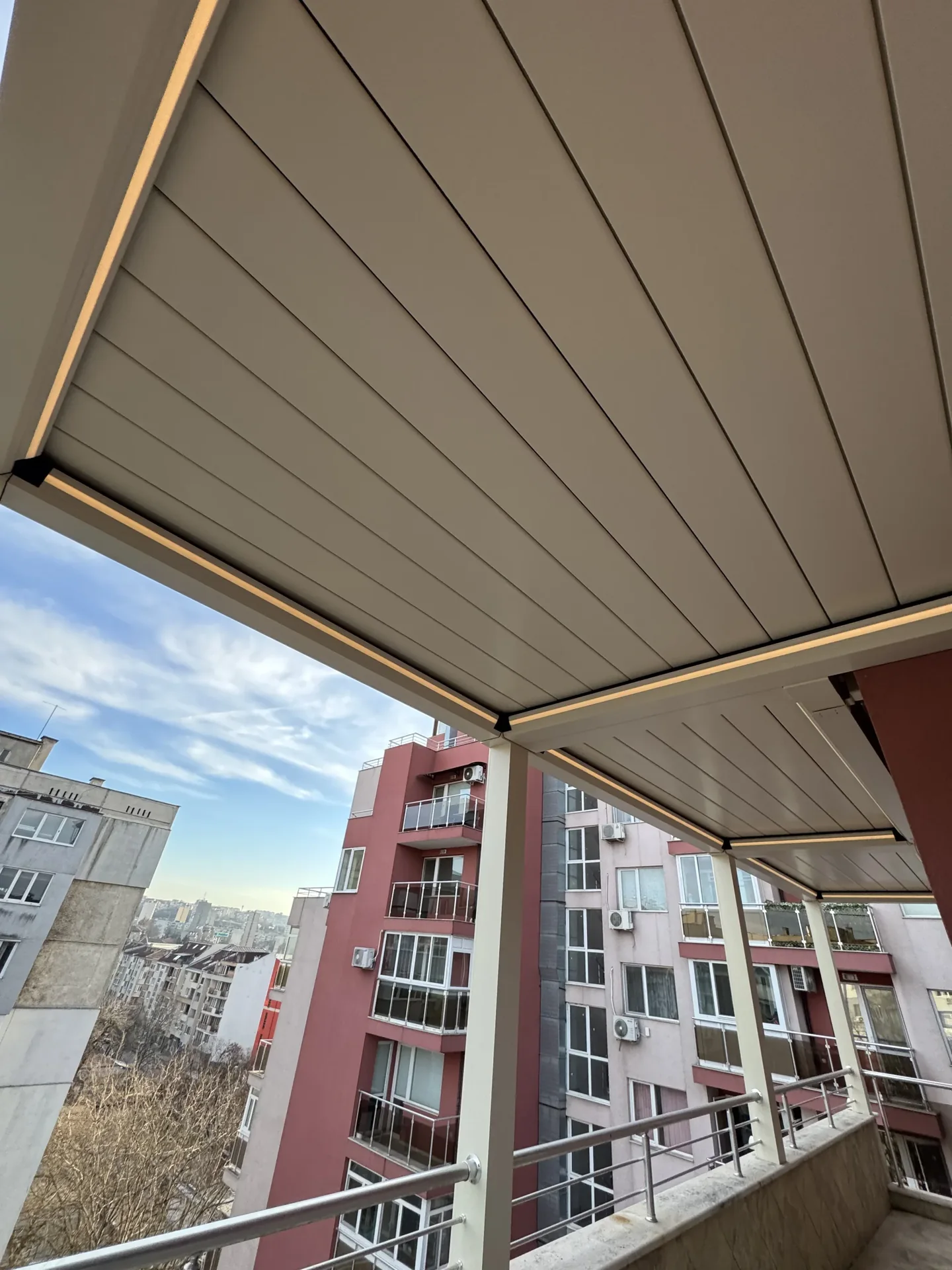 Pergola bioclimatica — Slide — 2